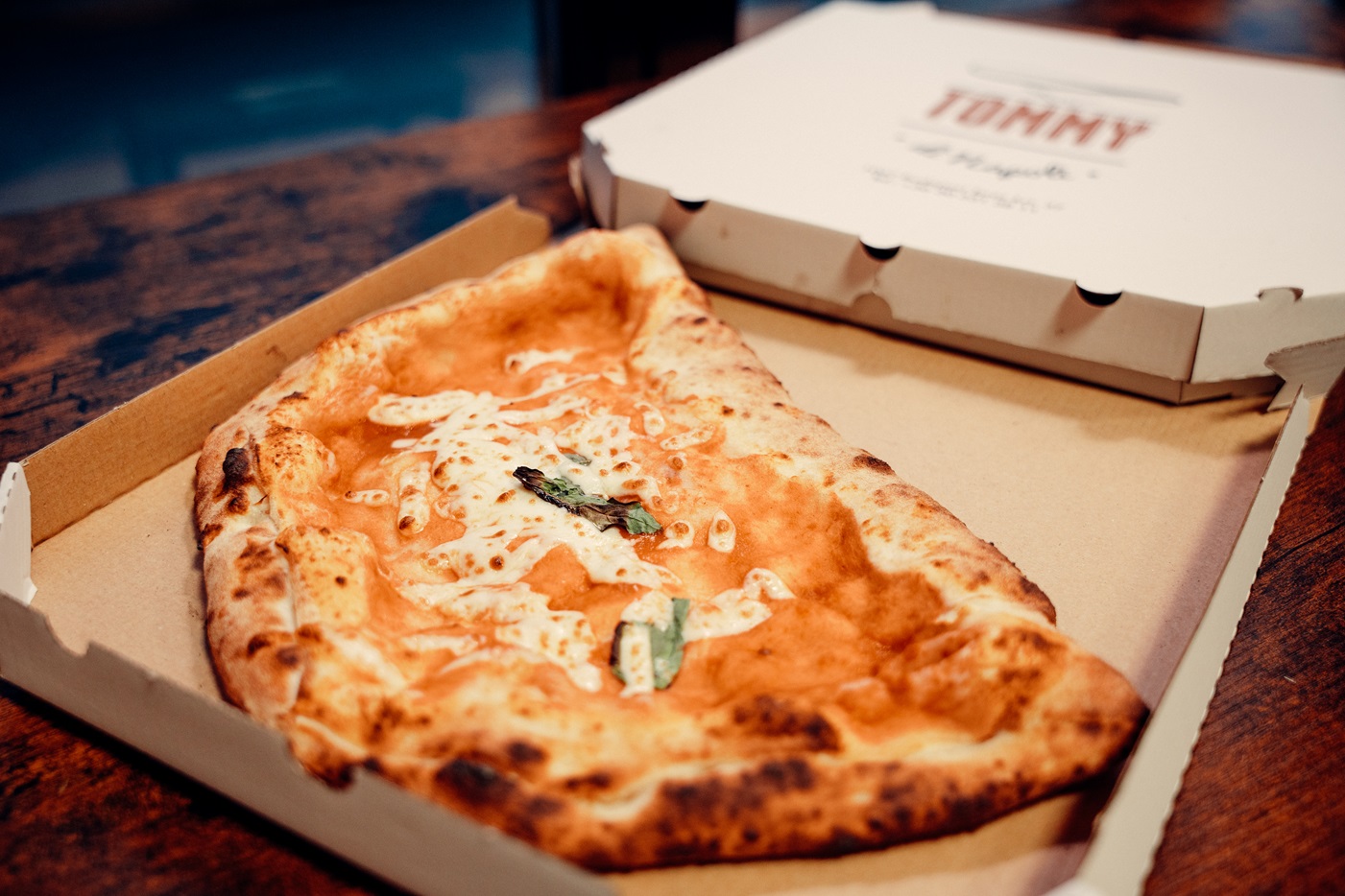 tommy-di-napoli-calzone-olasz-pizza-budapest-italian-pizzeria-calzone