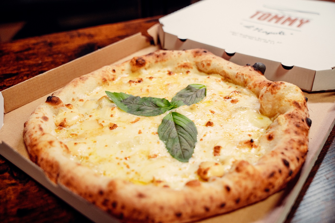 tommy-di-napoli-4-formaggi-olasz-pizza-budapest-italian-pizzeria