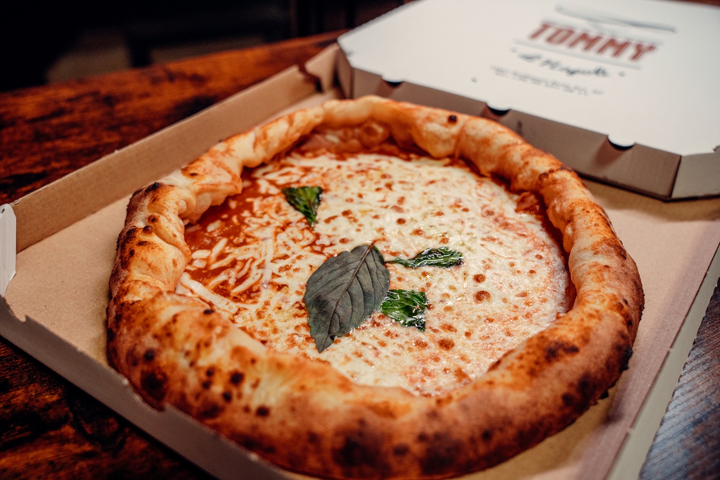 tommy-di-napoli-bombetta-di-toto-olasz-pizza-budapest-italian-pizzeria
